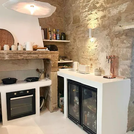 Architect's House With Pool Near Uzes *