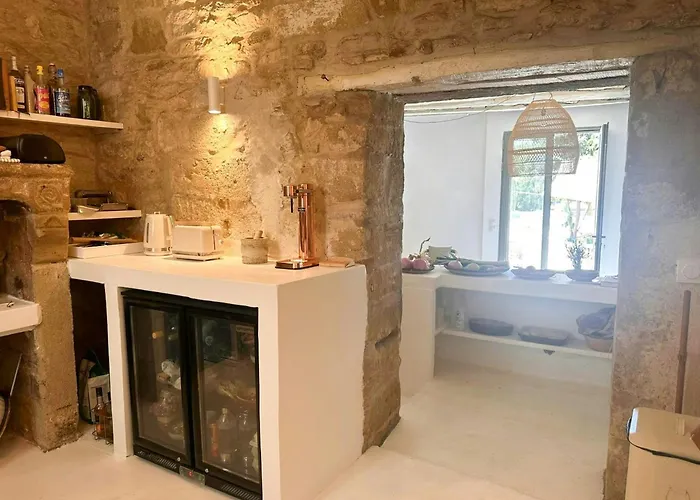 펜션 Architect's House With Pool Near Uzes *